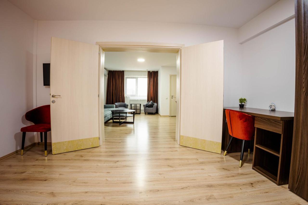 Bliss Inn Tunari Voluntari Екстер'єр фото