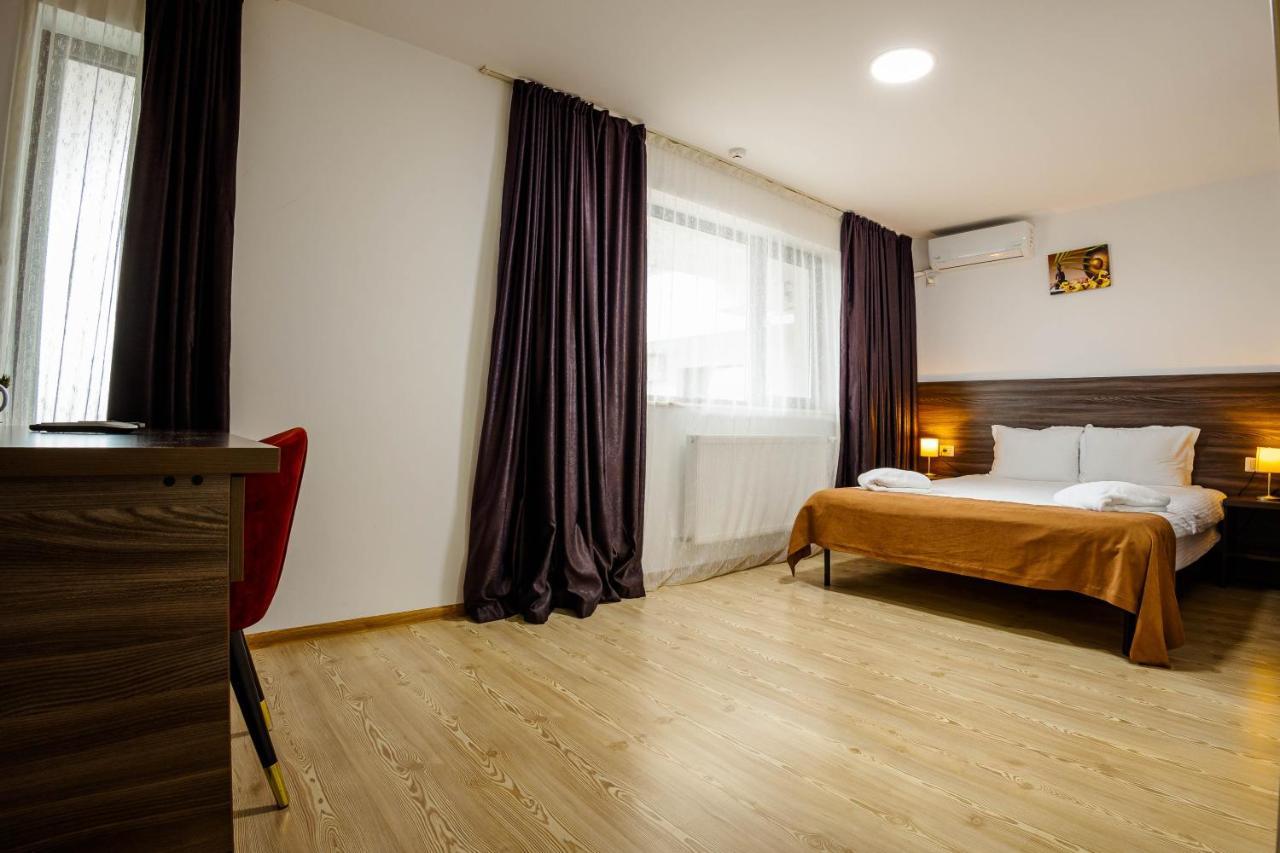 Bliss Inn Tunari Voluntari Екстер'єр фото